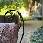 Le Logis Blanc Frühstückspension 3*