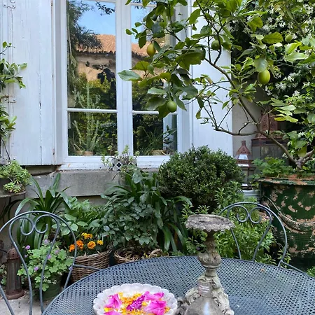Bed & Breakfast Le Logis Blanc Coursan