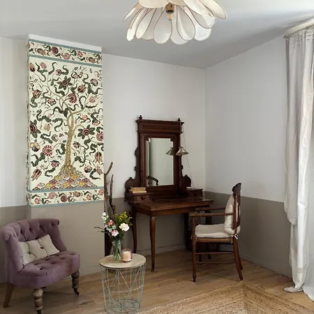 Bed & Breakfast Le Logis Blanc 3*