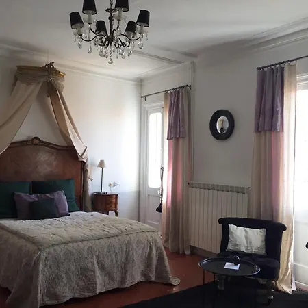 Le Logis Blanc Couette-café Coursan