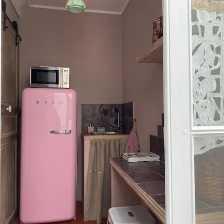 Couette-café Le Logis Blanc 3*